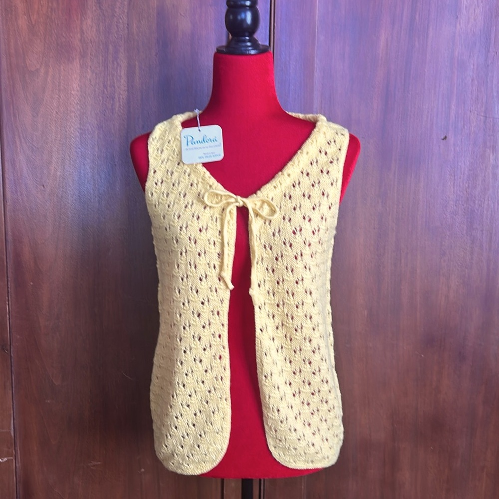 NWT Deadstock Vintage Pandora Yellow Crochet Vest 36